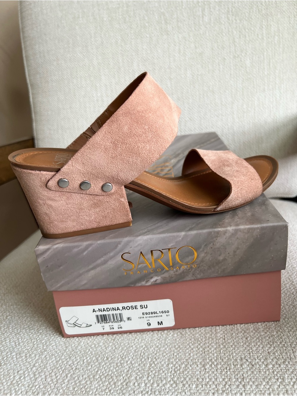 Franco Sarto Rose Suede Block Heel Mules Sandals Size9